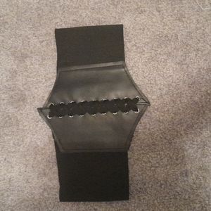 Black velcro corset belt